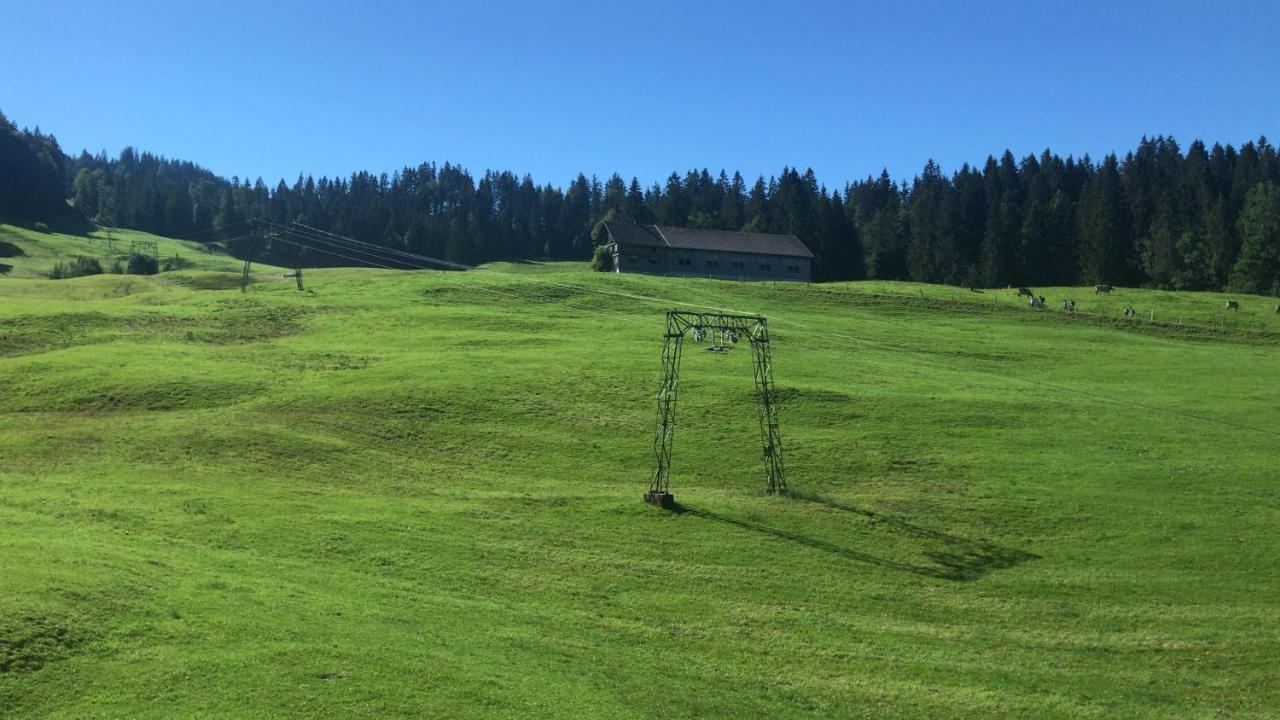 Kleine Ferienwohnung Am Rande Der Wildnis Sibratsgfall Exterior photo