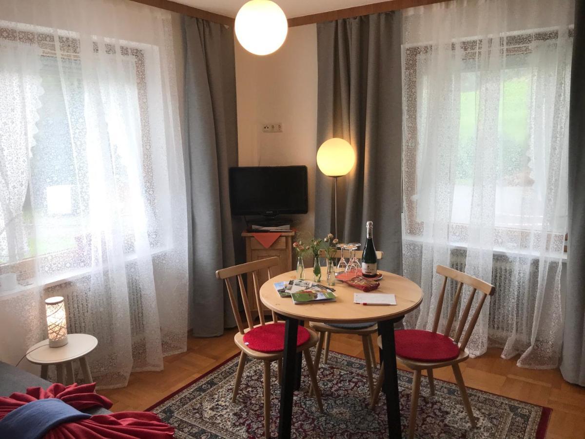 Kleine Ferienwohnung Am Rande Der Wildnis Sibratsgfall Exterior photo