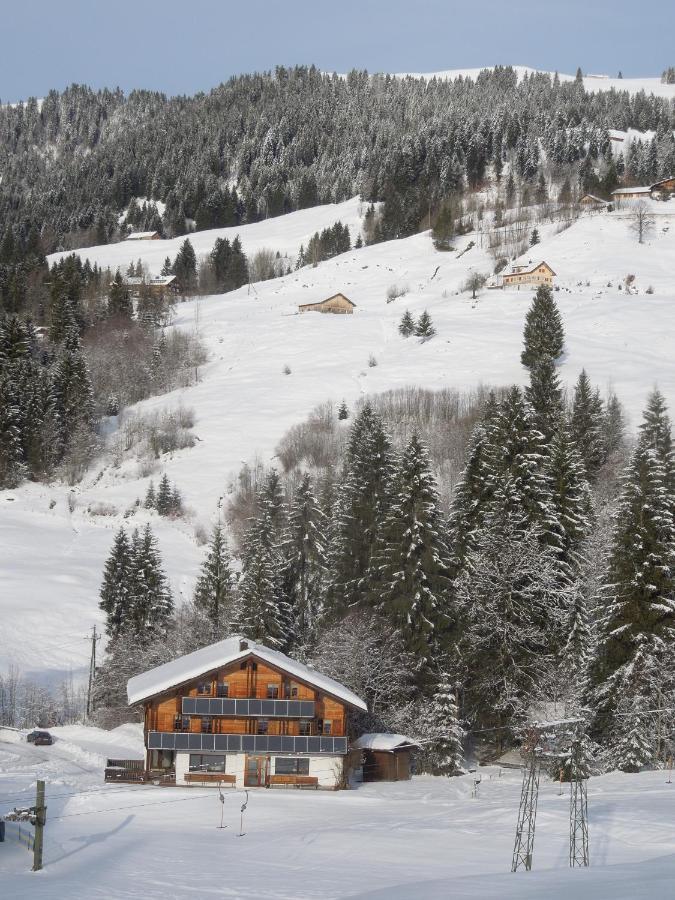 Kleine Ferienwohnung Am Rande Der Wildnis Sibratsgfall Exterior photo